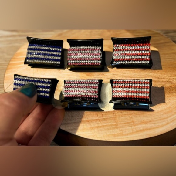 Six Mini SquareRhinestone Hairclips - Picture 2 of 3